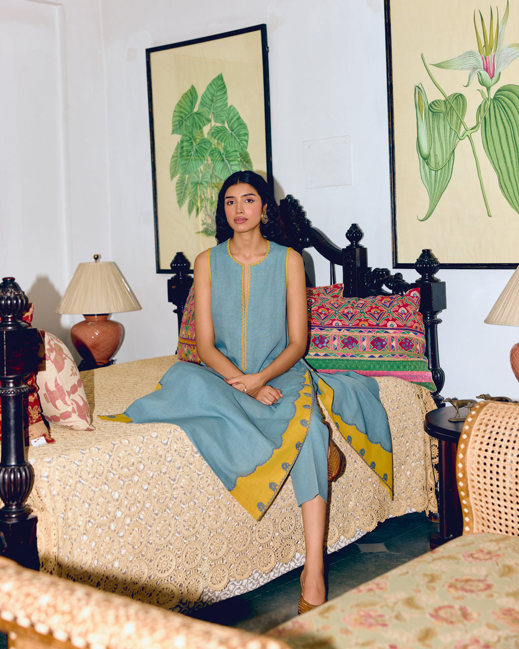 Nayra Kurta Set