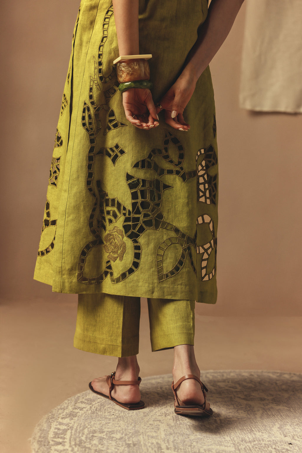 Inaaya Kurta set